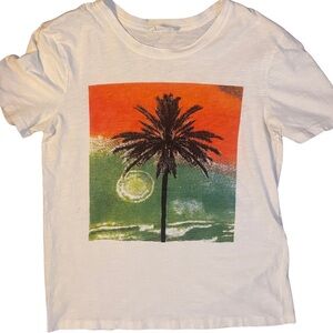 Womens’ White Palm Tree Graphic Tee